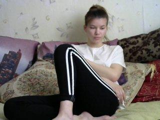 -blackFOXY- bongacams