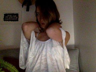 -Catherine- bongacams