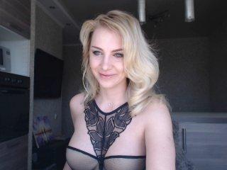 -SashaSexy- bongacams