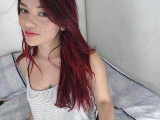 Abril-Collins bongacams