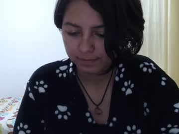 adela27 chaturbate