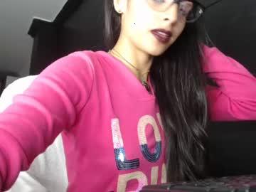 alma_69 chaturbate