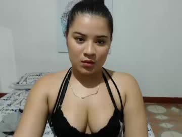 amy_jonnes chaturbate