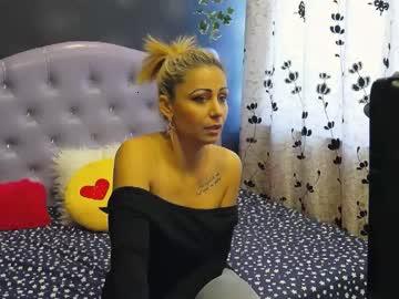 amyaa chaturbate