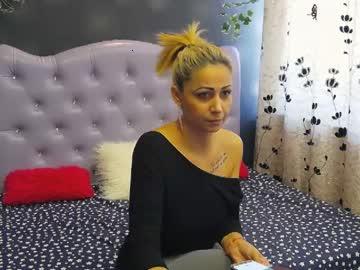 amyaa chaturbate