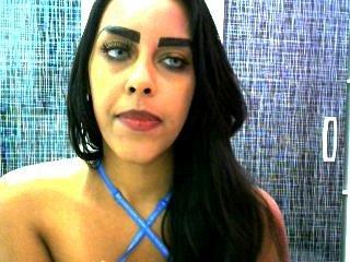 Anielly5767 bongacams