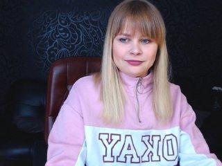 Anika-fox bongacams