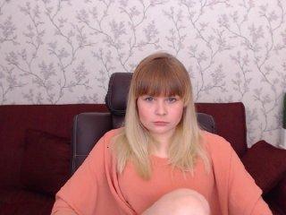 Anika-fox bongacams