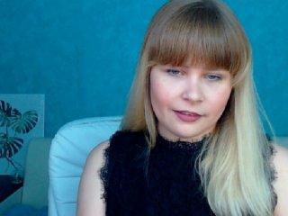 Anika-fox bongacams