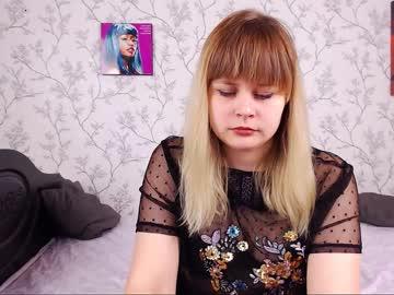 anika_fox chaturbate