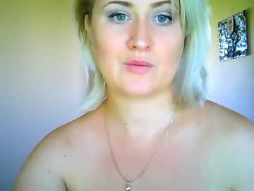 anna_cristal chaturbate