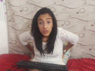 arianahot92 bongacams