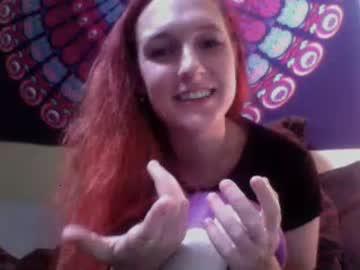 arielgreen17 chaturbate