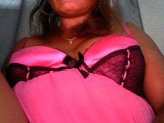 Blackbarbie7 bongacams