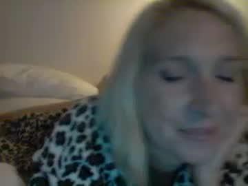 blondeone007 chaturbate