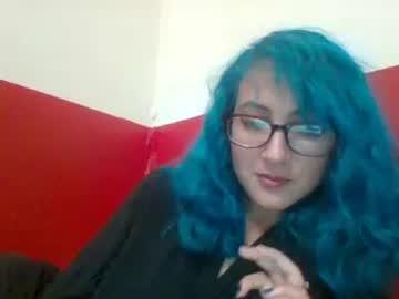 broknslutprincess chaturbate