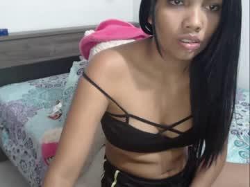 brunett_hi chaturbate