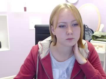 caroline_gold chaturbate