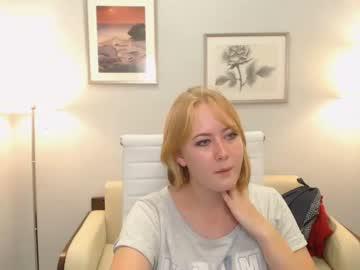 caroline_gold chaturbate