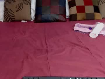 caroline_nowlin chaturbate