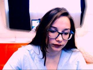 CherryGirl19 bongacams