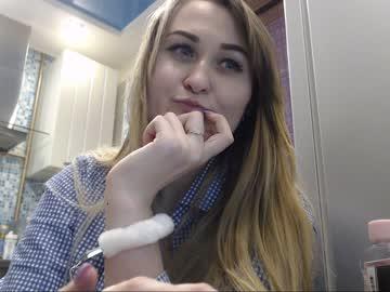 cherry_on_the_cake chaturbate