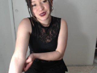 CHIQUITA0131 bongacams