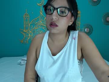 crisbell_yaneli chaturbate