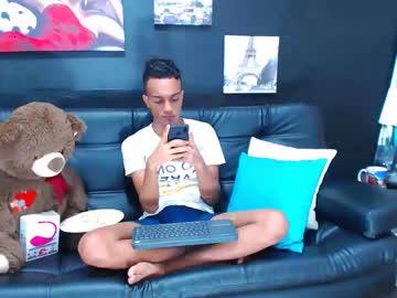 cristianhotbicx chaturbate