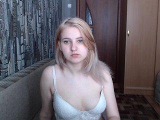 Danusha14 bongacams