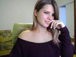 DashaLuxxx bongacams