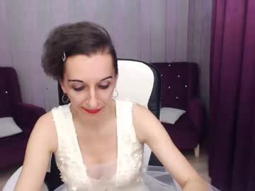 divinneeve chaturbate