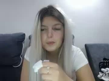 elma18 chaturbate