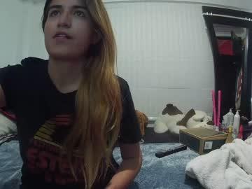 emiilygiirl_ chaturbate