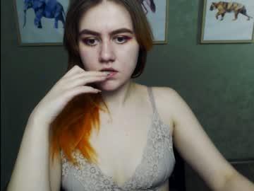 emilia_cums chaturbate