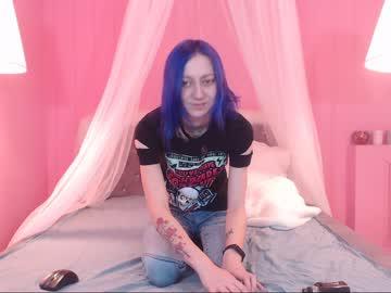 emily_broooks chaturbate