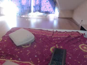 fly_dreams_love chaturbate