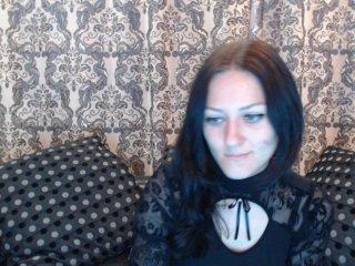 Grazy2802 bongacams