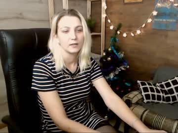 holly_ly chaturbate