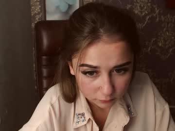 holly_wow chaturbate