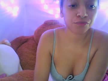 honeyyybear chaturbate