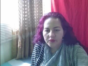 horny_mom_ chaturbate