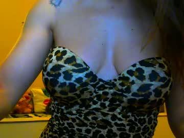 hotgial77 chaturbate