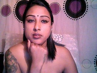 indiandoll17 bongacams