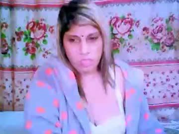 indianroxy69 chaturbate