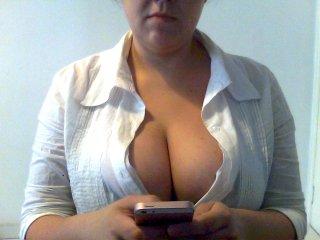 JulieCharming bongacams