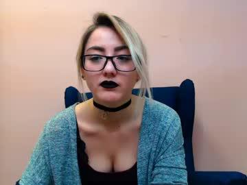 juliasxy18 chaturbate