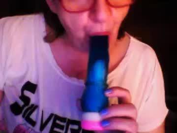 juliawarsaw chaturbate