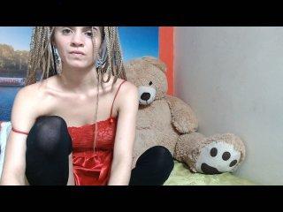 julieta21 bongacams