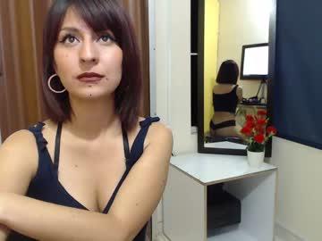 jullian_honey chaturbate